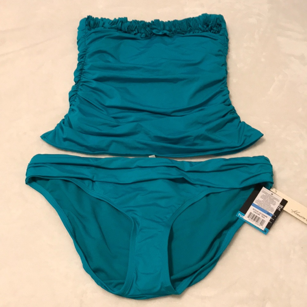 Kenneth Cole Tummy Toner Tankini. Top L Bottom XL